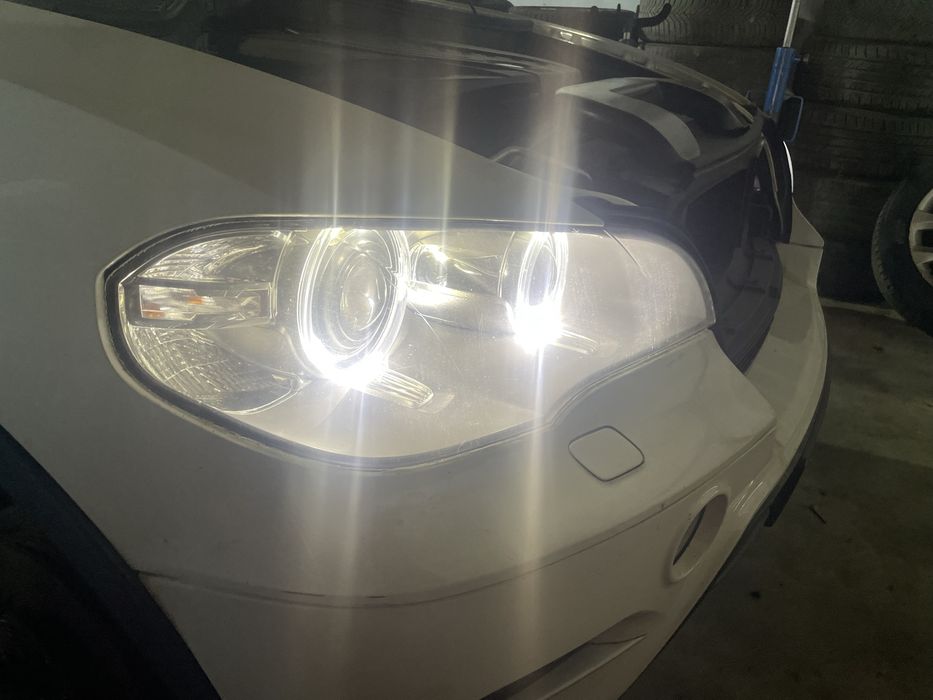 Far /faruri bmw e70 lci x5