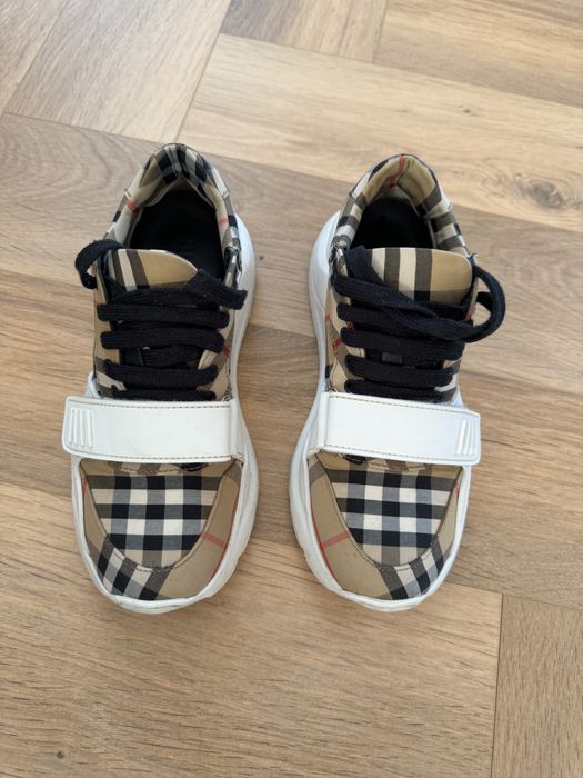 Tenisi Burberry original