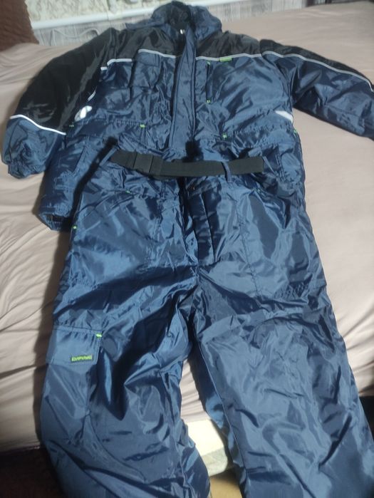 Продам зимние костюм