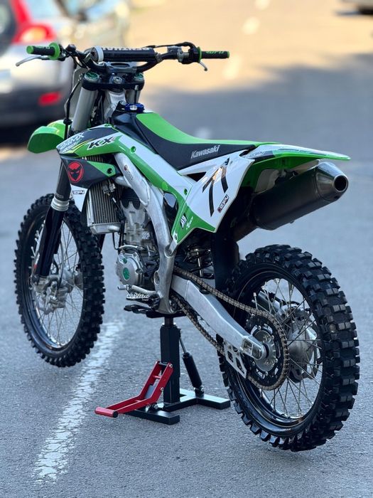 Vând Kawasaki KXF 450 2018 injecție/Mape/impecabil/Preț:3700€neg!