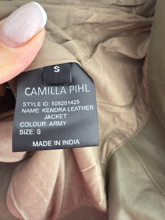 Camilla Phil яке от агнешка кожа