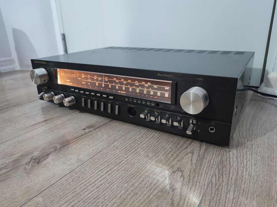 Amplificator Grundig R 1000 statie amplituner