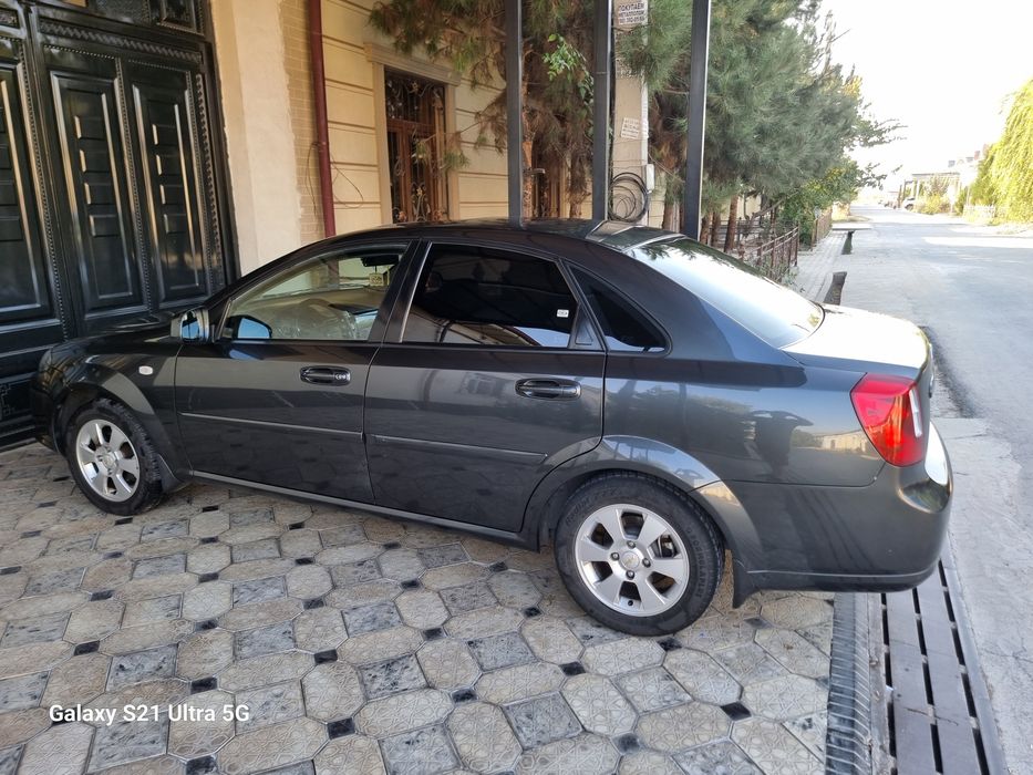 Lacetti jentra sotiladi