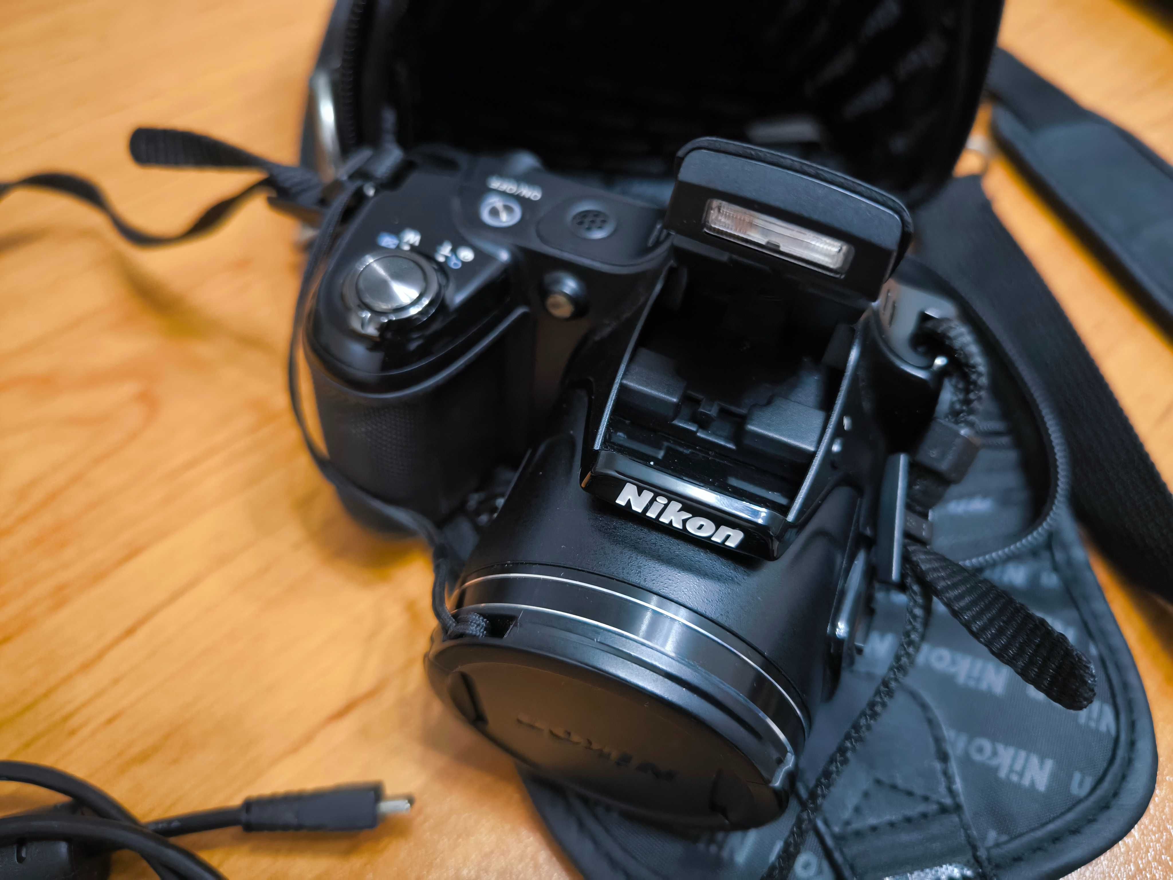 Фотоапарат Nikon Coolpix L820