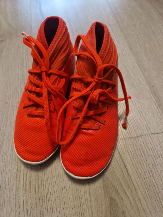 Ghete fotbal  adidas !