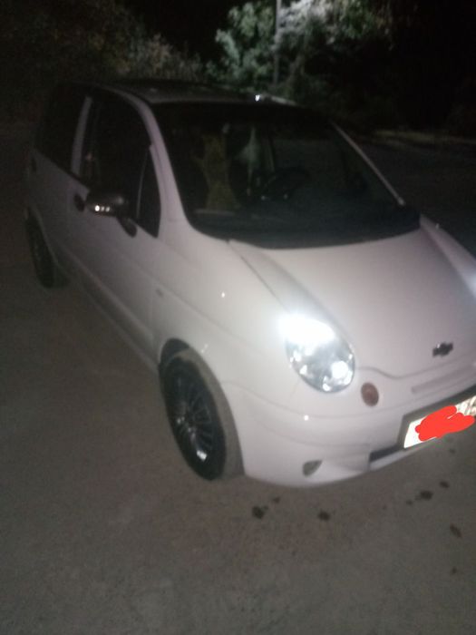 Продаётся матиз автомат каробка 2013 год хорошом состояние на бензине