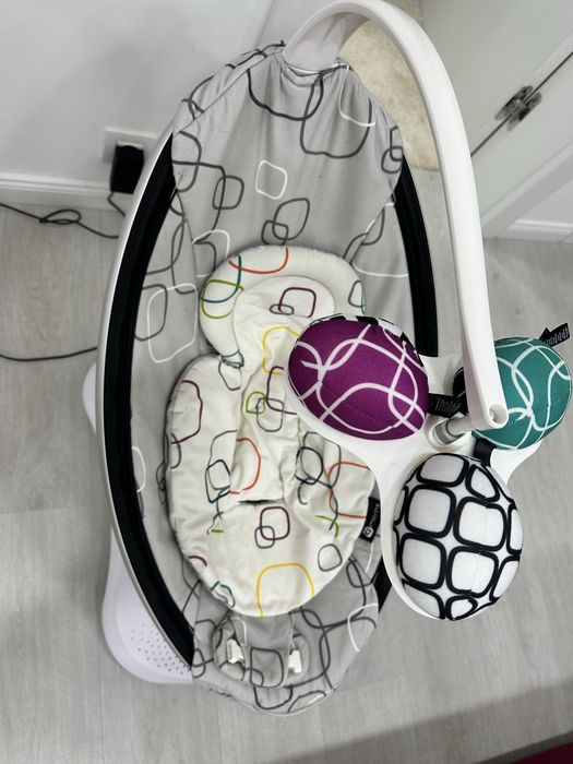 Leagan Electric 4 moms
