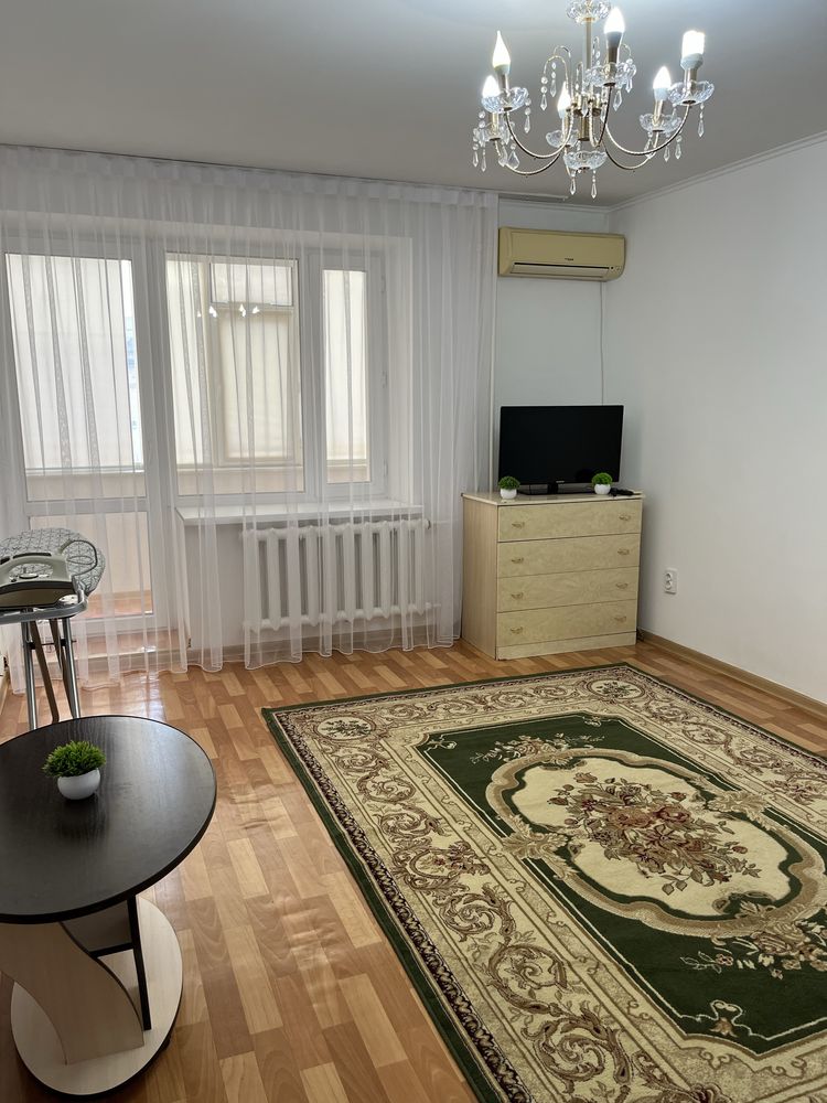 Сдам  2к кв Суточно, 8 мкр., 11 мкр