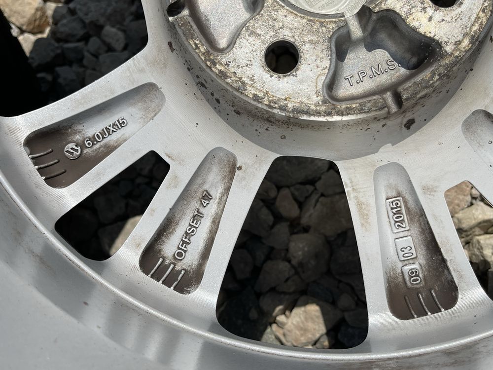 Оригинални 15" 4x100 Hyundai I20 6j ET47 / 54.1