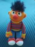 Ърни от Улица Сезам / Sesame Street - оригинална играчка Hasbro