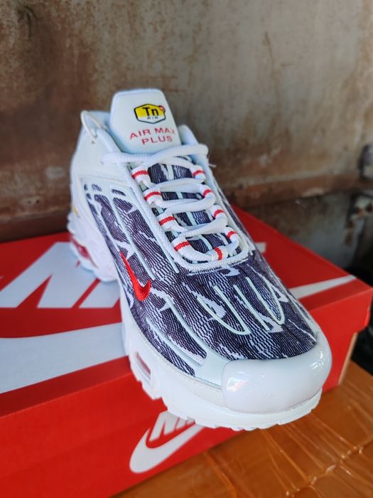 Nike AIR Max plus 3 .,