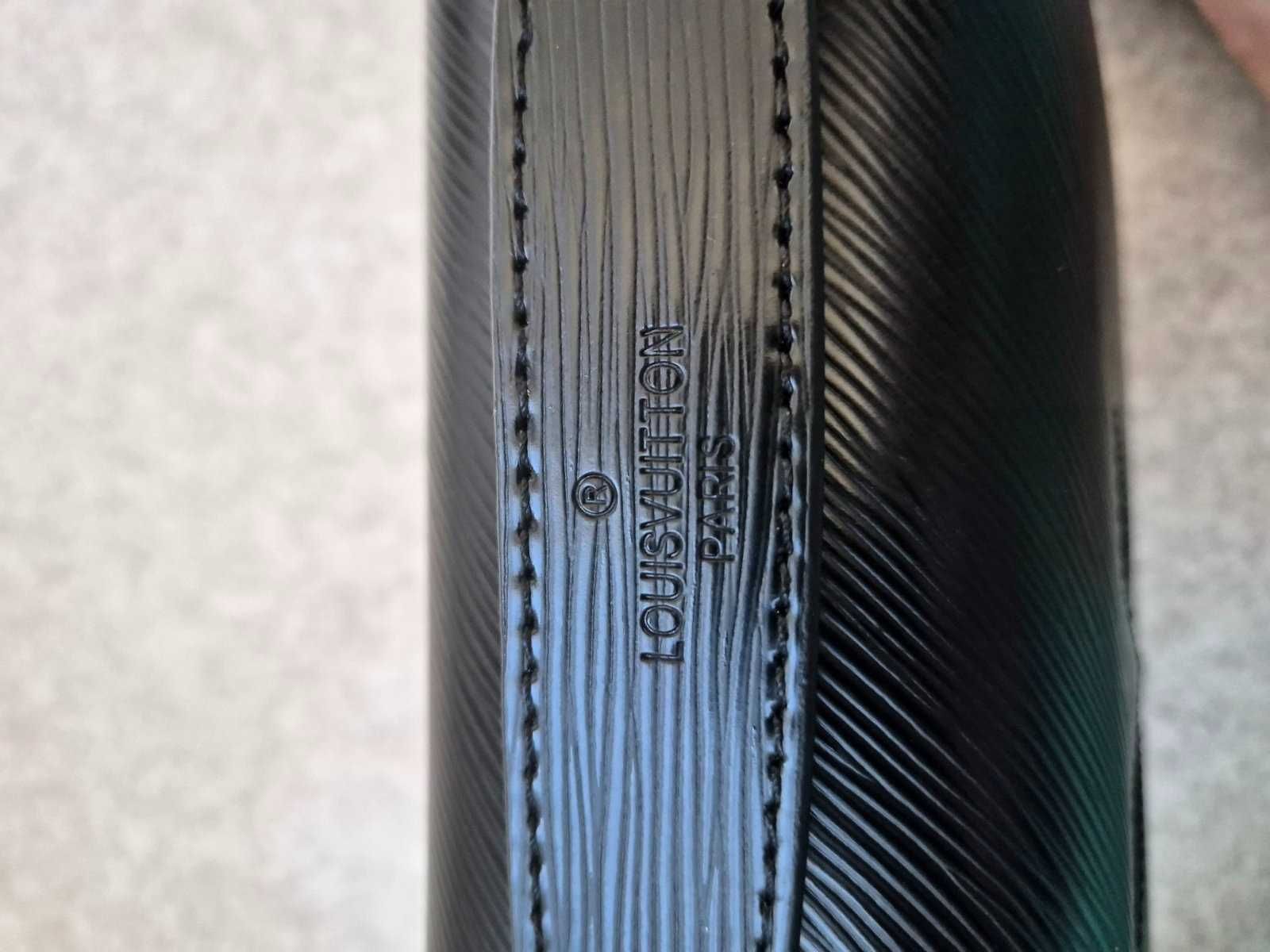 Чанта Louis Vuitton Sac Twist MM