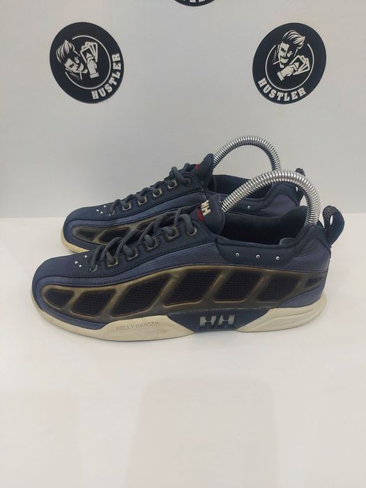 Маратонки HELLY HANSEN. Номер 38.5