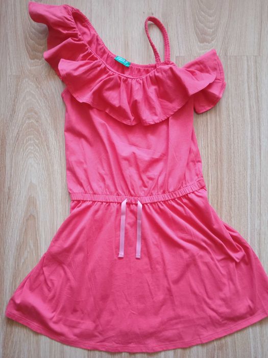 Рокля за момиче на Benetton