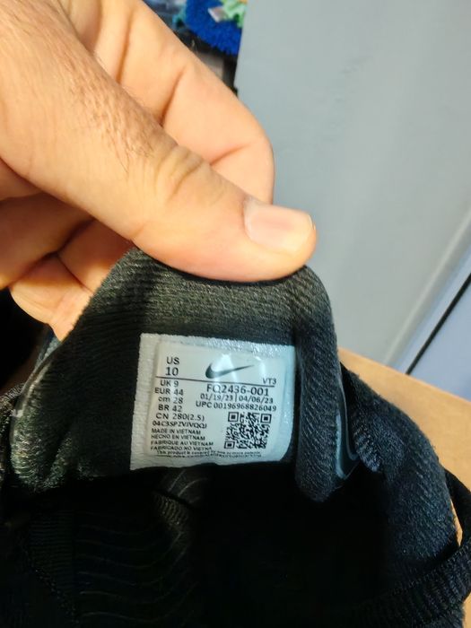 Nike air  маратонки 44 номер