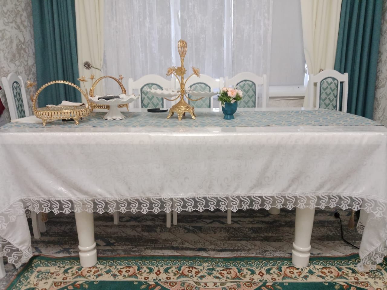 Стол сатылады б/у Сост жақсы.