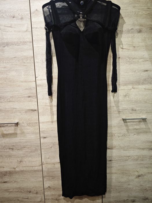 Продам женские платья