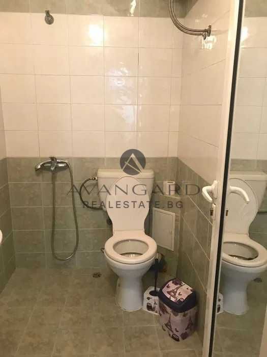 Продава се Едностаен апартамент в Пловдив, Кючук Париж - 76 кв.м за 927 €/кв.м - Снимка #10