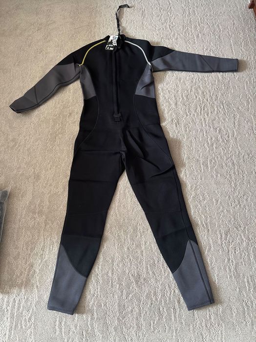 Costum sau costume neopren NOI mărimi M, L, XL și 2XL