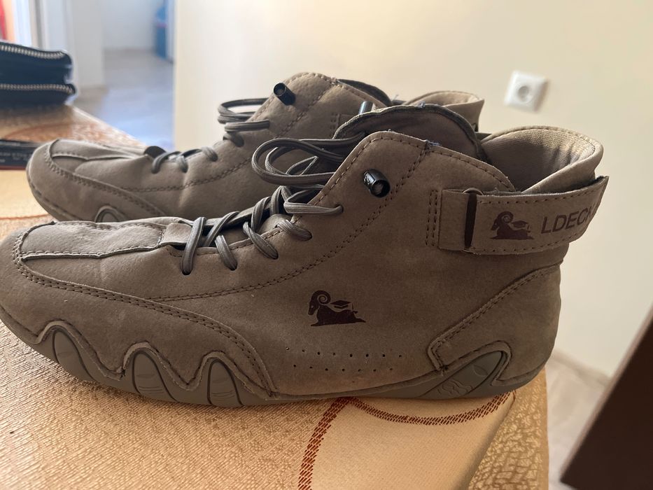 Продават се номер 38,5 Марка LDECK