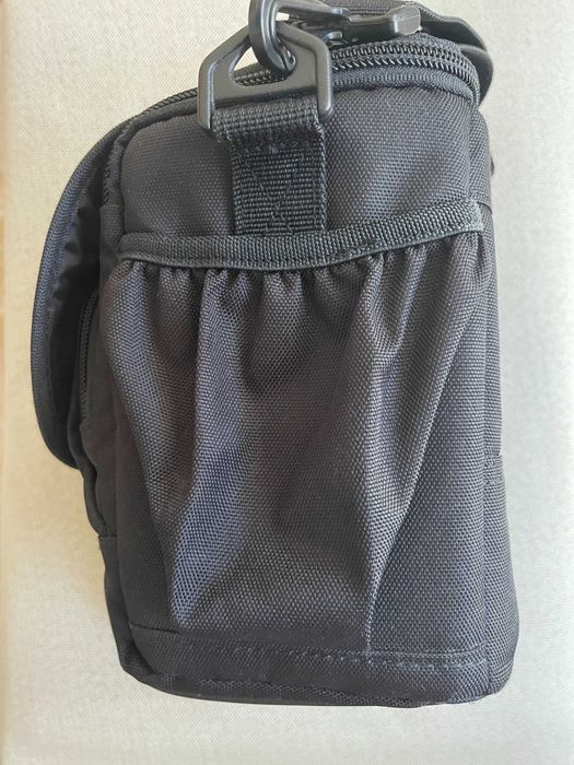 Чанта за фотоапарат Lowepro Adventura SH 120 II Черна