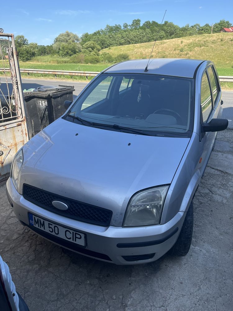 Vand sau schimb Ford fusion 1.4tdi