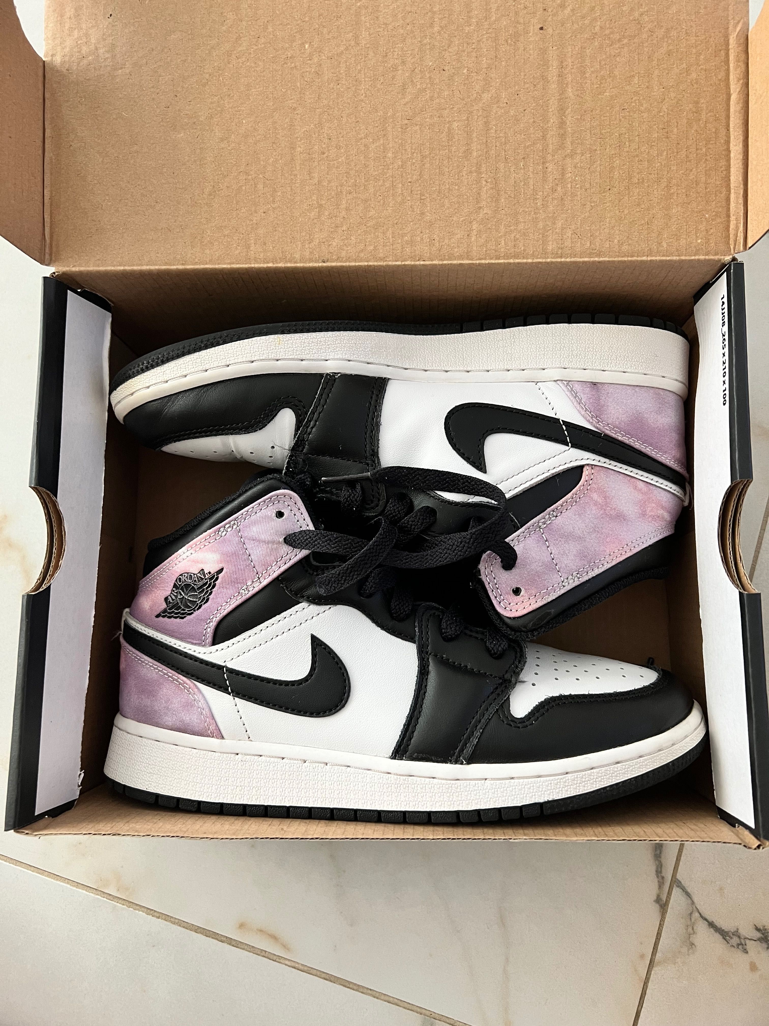 Nike Air Jordan 1 Mid (GS) Zen Master Size 5Y EUR 37,5