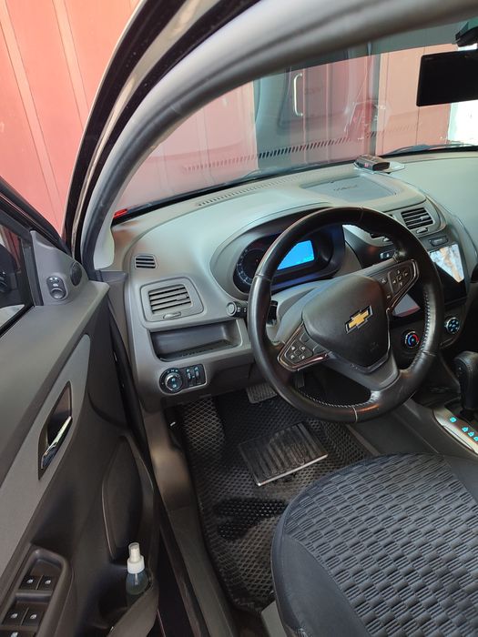 Продам Кобальт автомат коробка