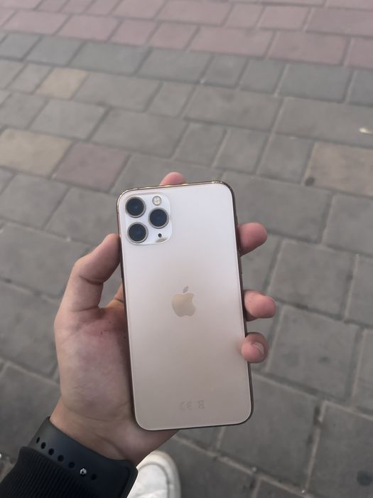 Продам iPhon 11 pro