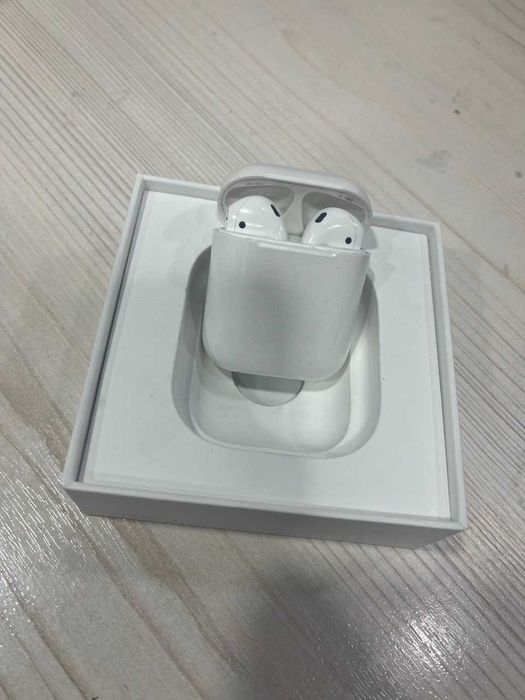 AirPods 1 (г Шымкент Спортивный 6) лот:672915