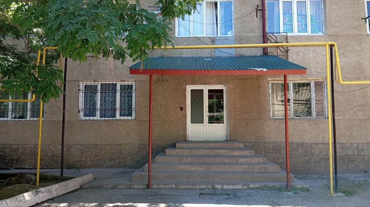 Продается однокомнатная квартира бывший общежитие
