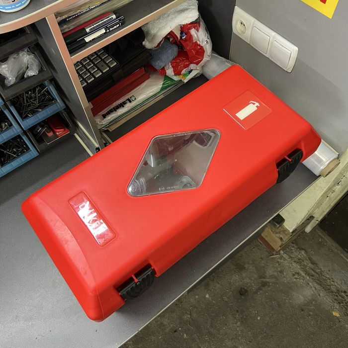 Новый ящик под огнетушитель Daken Италия