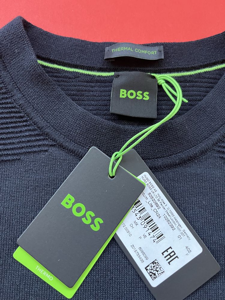 Hugo Boss : Momentum Lite - НОВ М / Оригинал