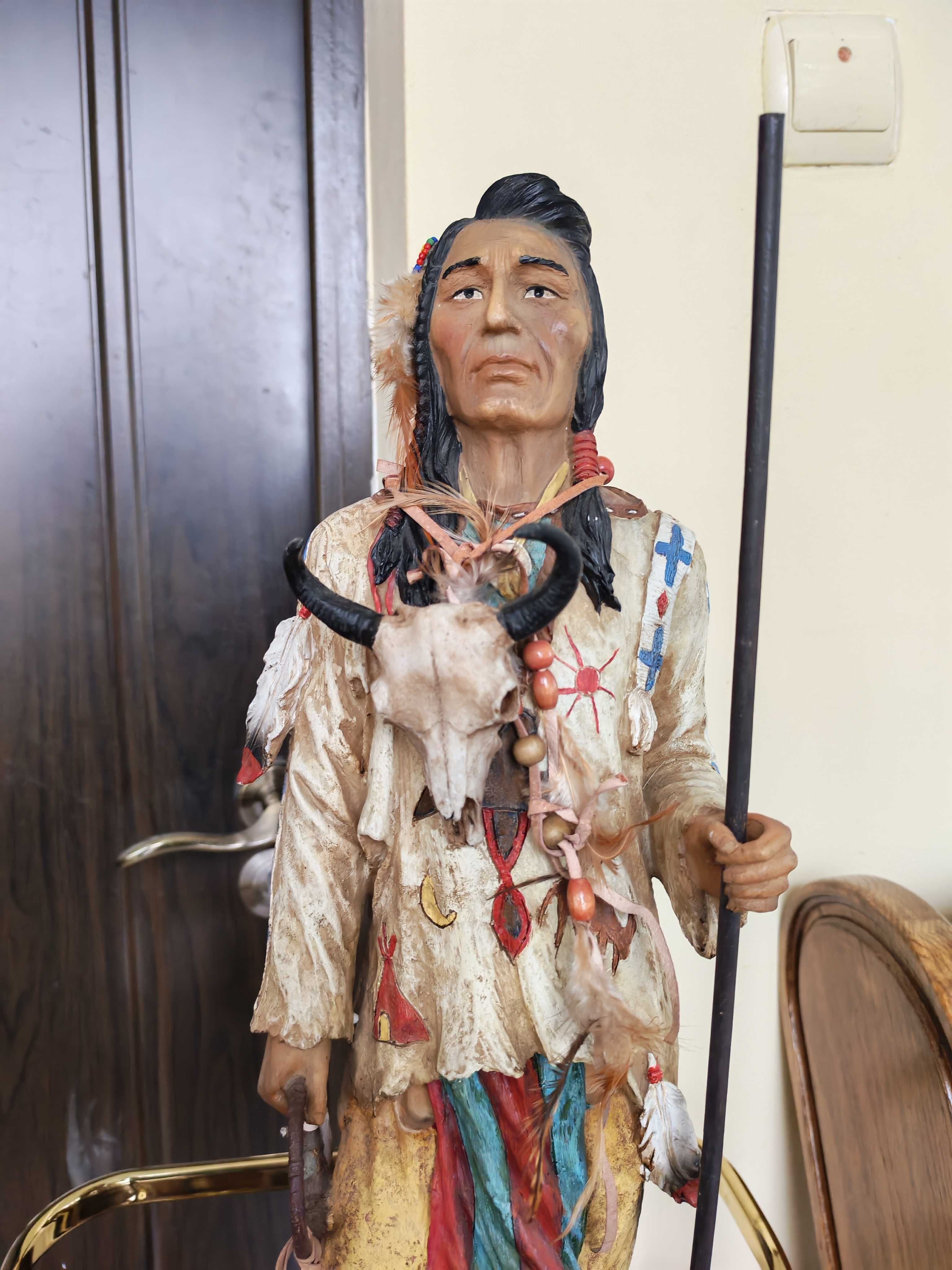 Antichitate - statueta indian de dimensiune mare