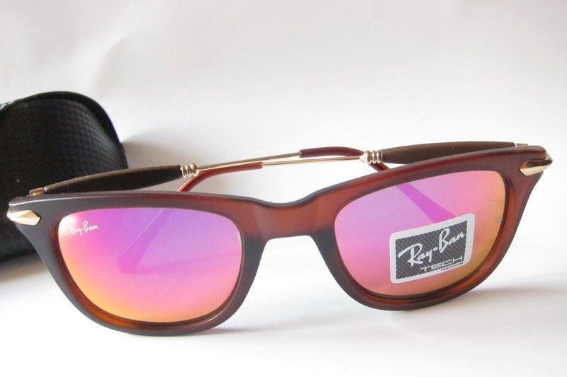 Ochelari de soare cu lentila roz - Ray Ban
