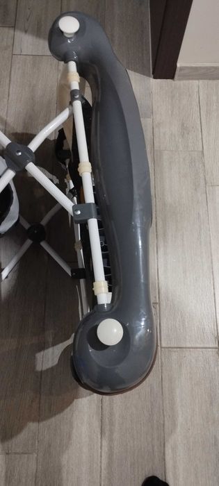 Детска проходилка, паяк