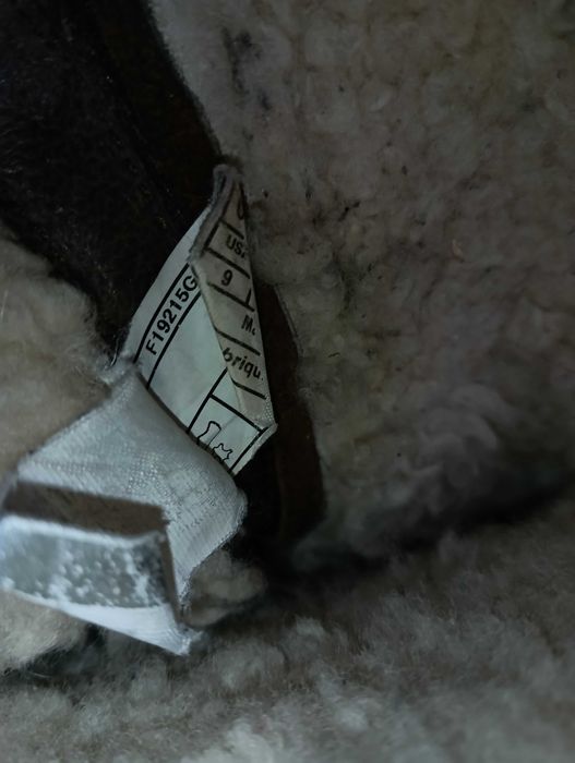 UGG кожени ботуши N 40 - 39 лв