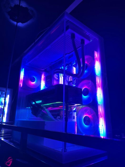 Срочно игровой пк rtx 5070ti ryzen 7 9800x3d