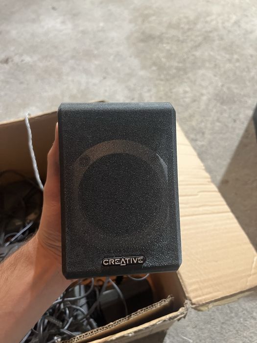 Creative 5.1 Тонколони и буфер