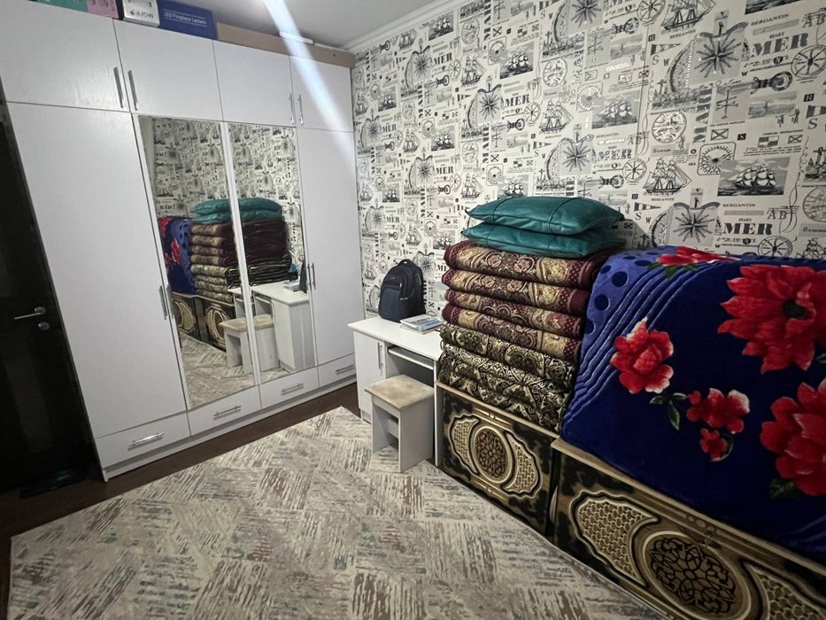 Горий институт оркасидан 2 хоналиг уй сотилади