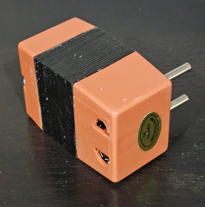 Трансформатор 220 в 110В