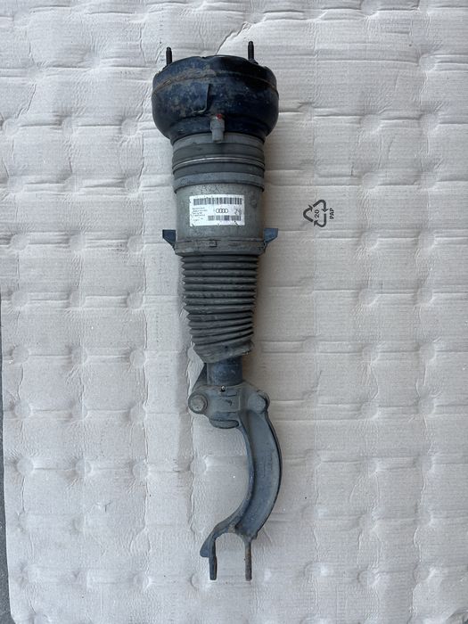 Perna aer fata Audi A6 C7 4G