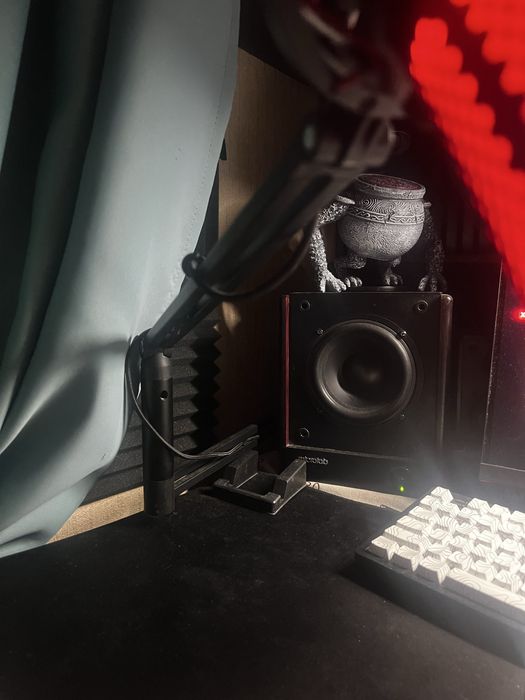 Микрофон hyperX quadcast