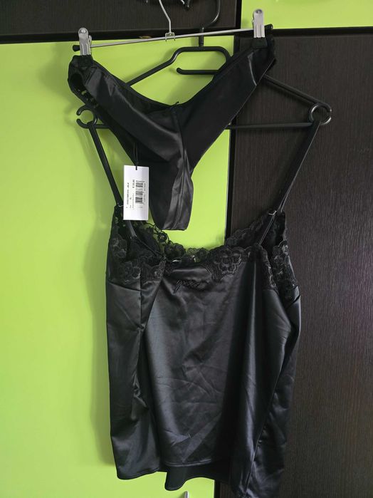 Set lenjerie intima din mătase GUESS, ORIGINAL, nou, mărime XL