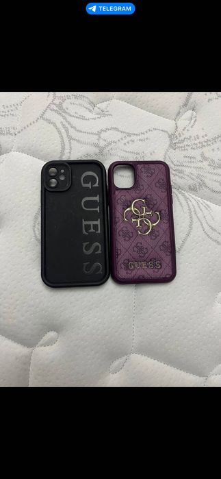 Две калъфки за iPhone 11