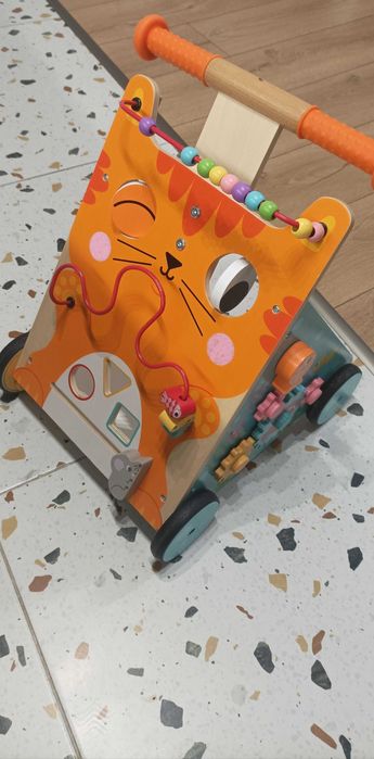 Проходилка за бутане (уокър)