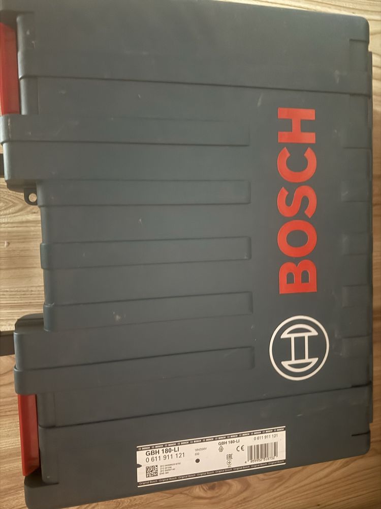 Перфоратор Bosch