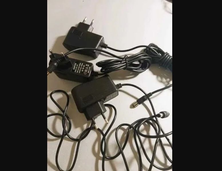 для модема - адаптер, блок питания