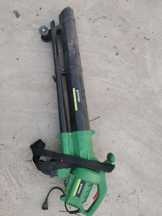 Suflantă /foarfecă/mașina tuns iarba