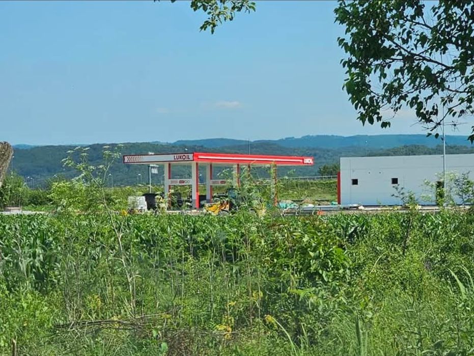 Teren Intravilan 3300 mp, front stradal 46 m